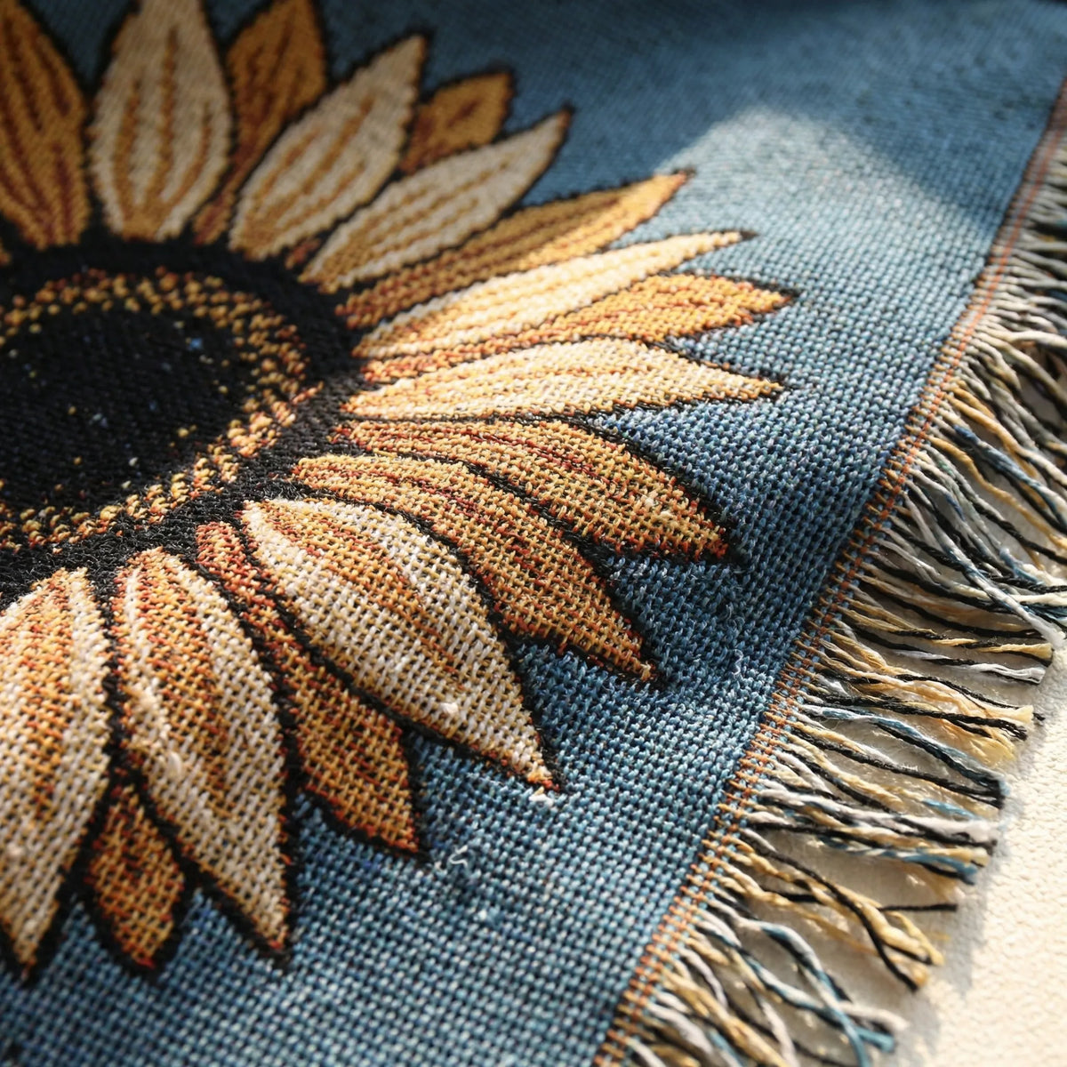Boho Sun Tapestry Throw - Solavine