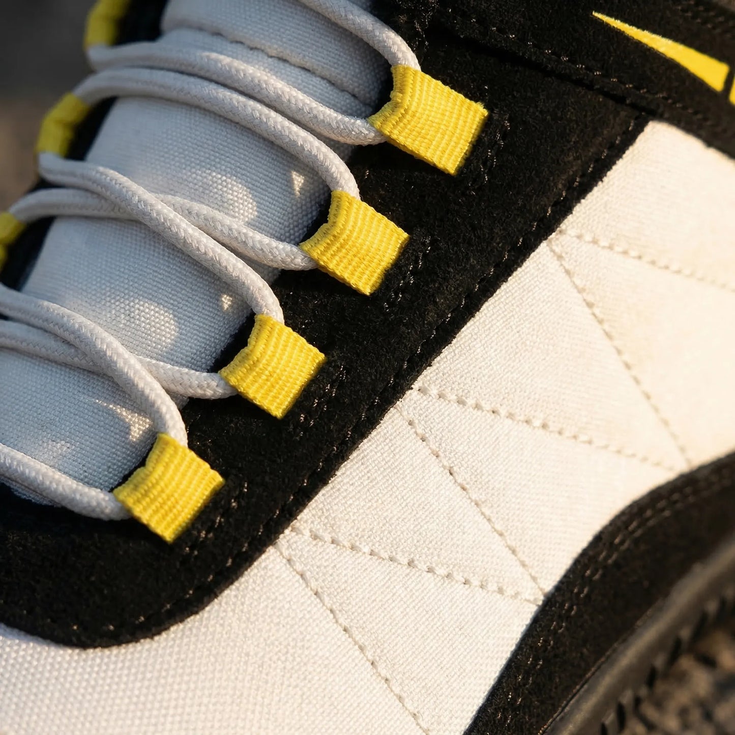 Wide Toe Box Barefoot Winter Boot - Snowtrek