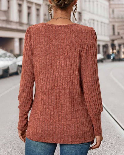 Knitted Ladies Top with Buttons – Mireille