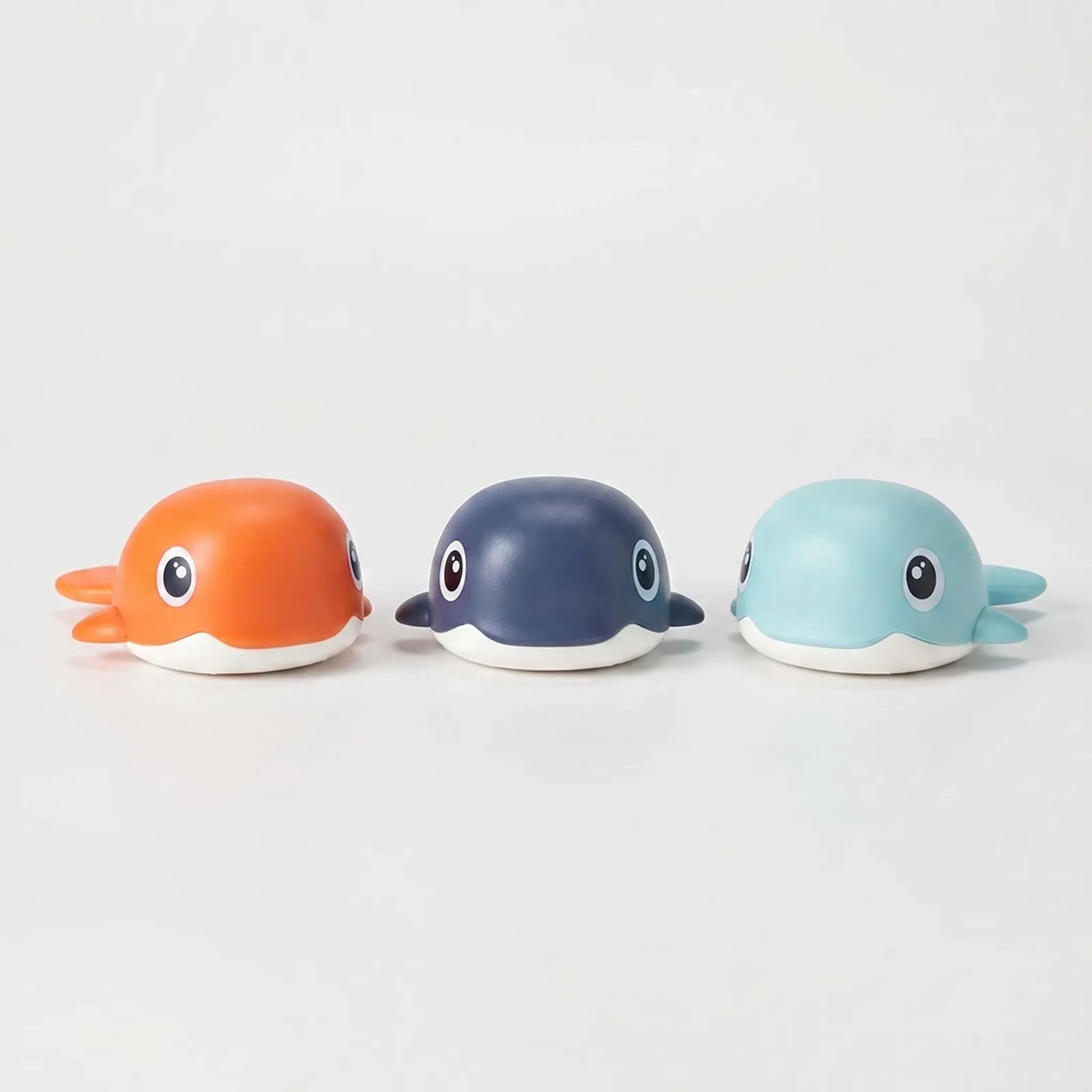 Battery-Free Floating Toy Set - Spoutik