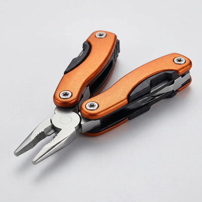 Compact 9-In-1 Folding Multi-Tool -  Traxfold