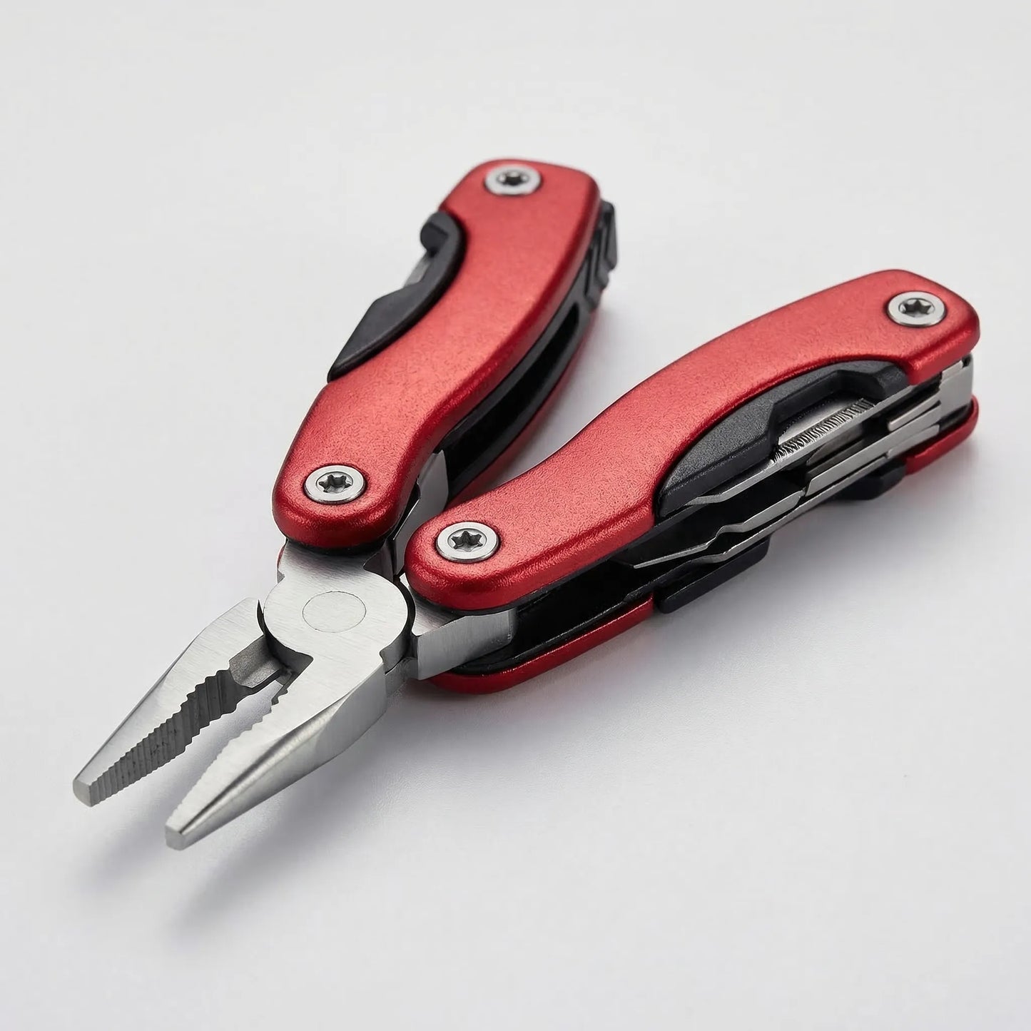 Compact 9-In-1 Folding Multi-Tool -  Traxfold