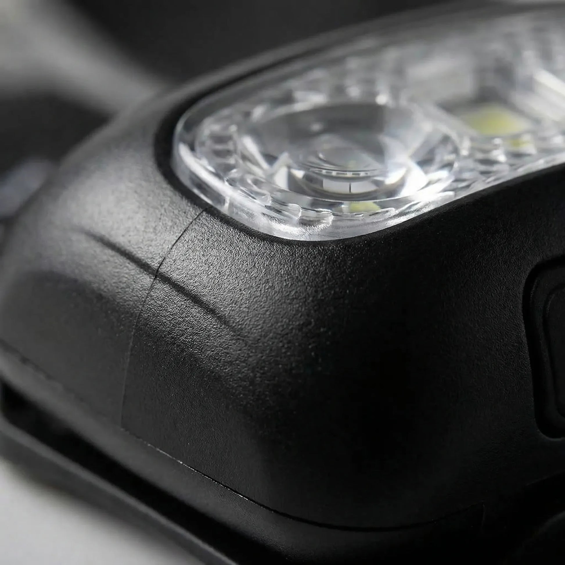Compact Head-Mounted LED Torch -  Lumitrax