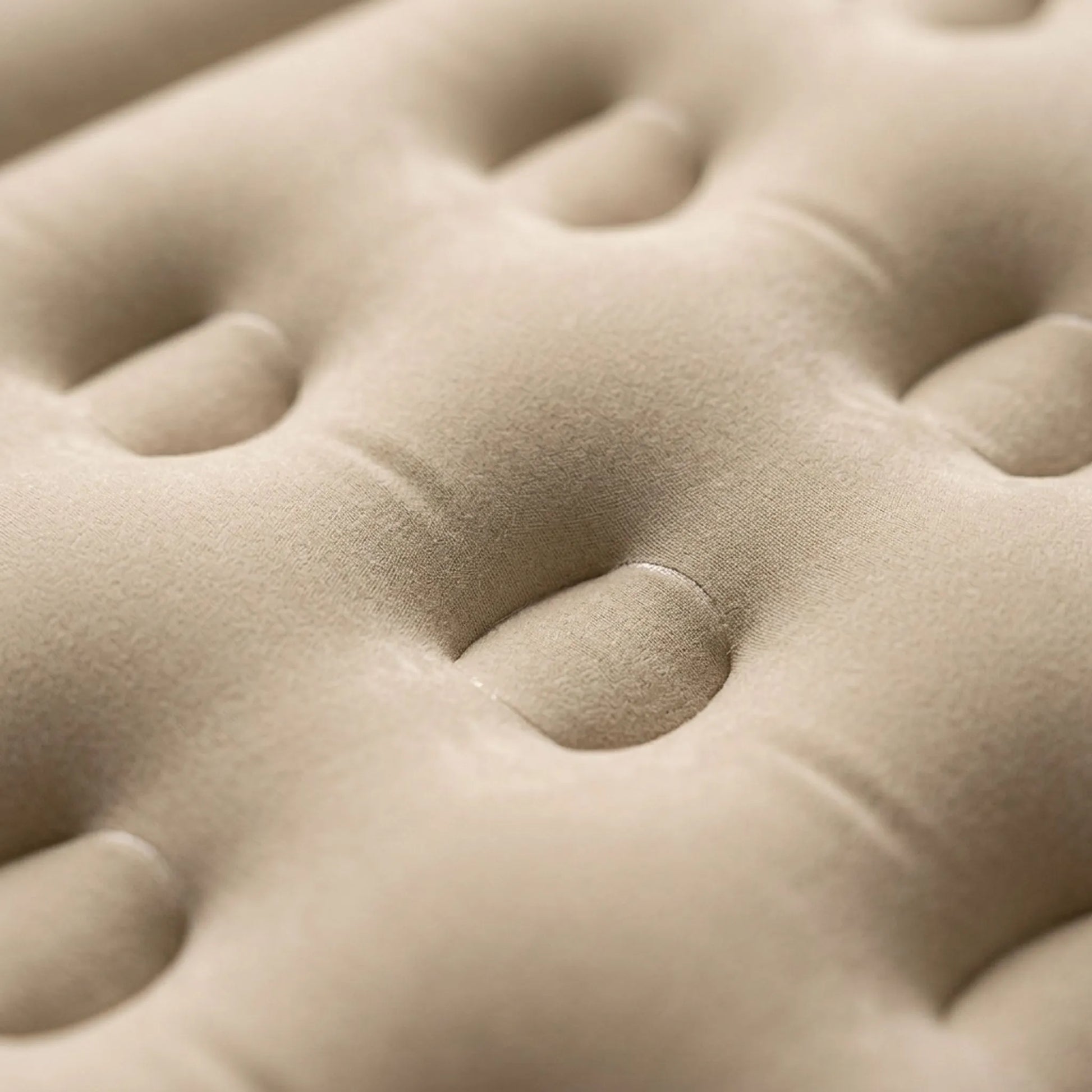 Elevated Camping Air Mattress - Cushiva
