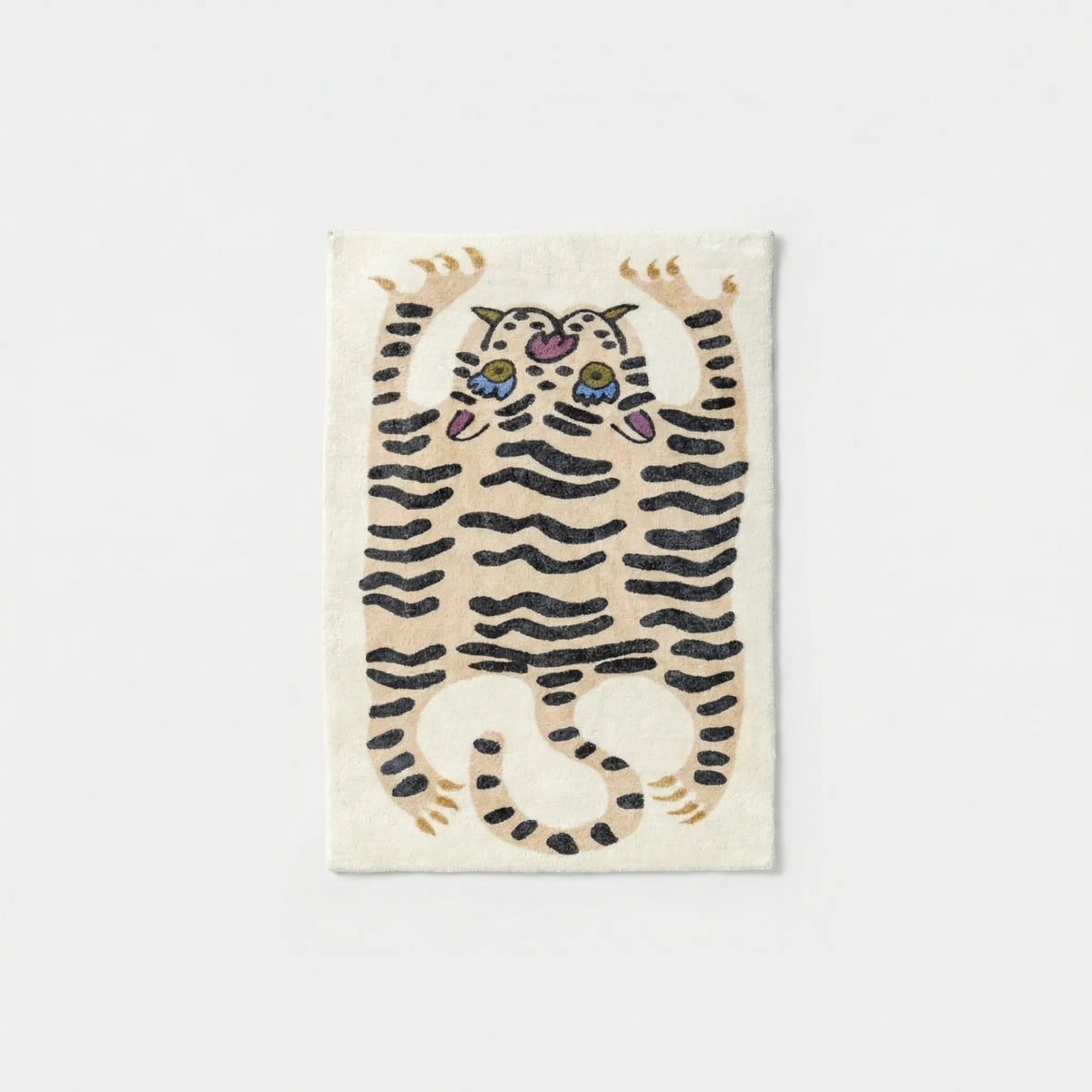 Graphic Animal Area Rug - TigraLoom