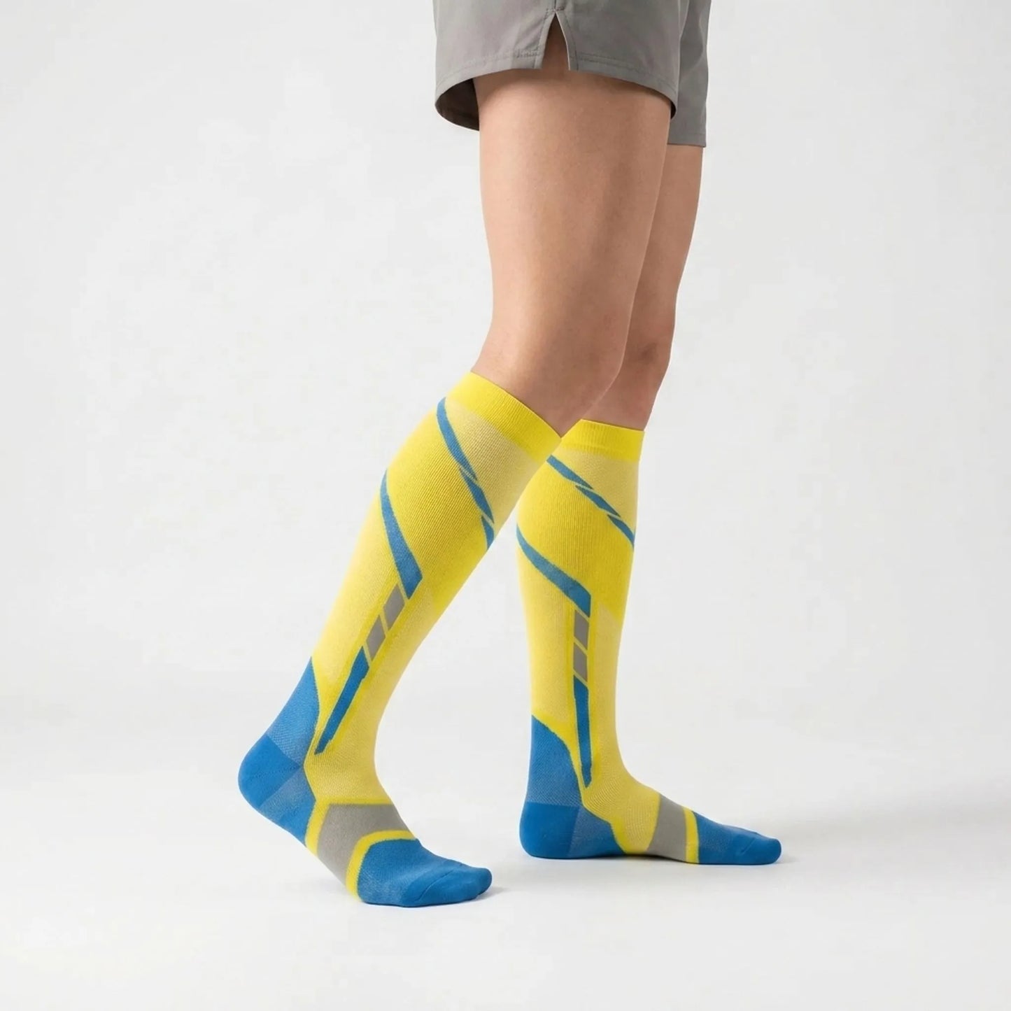 Knee-High Sports Socks -  Judy