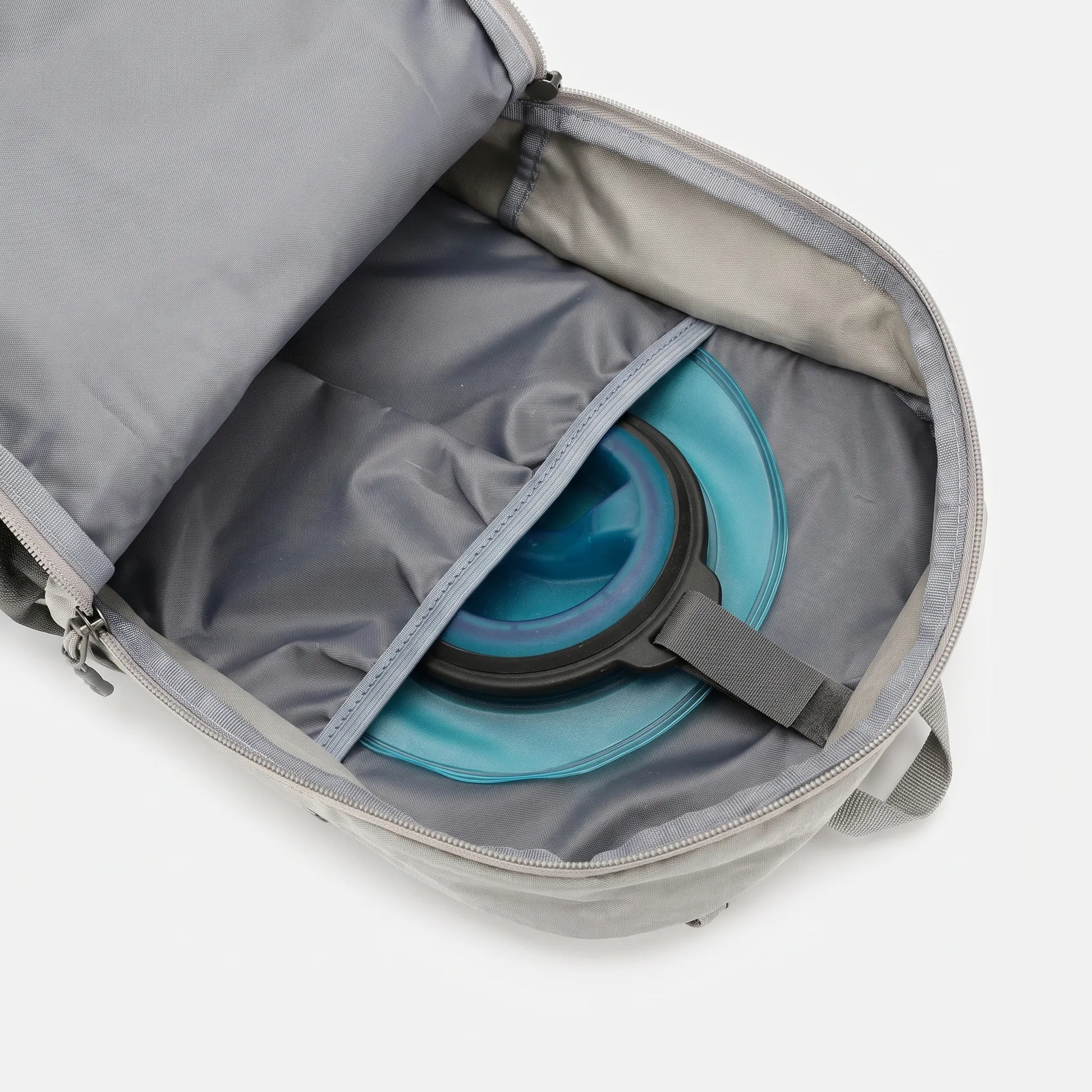 Lightweight Hiking Backpack - Montire
