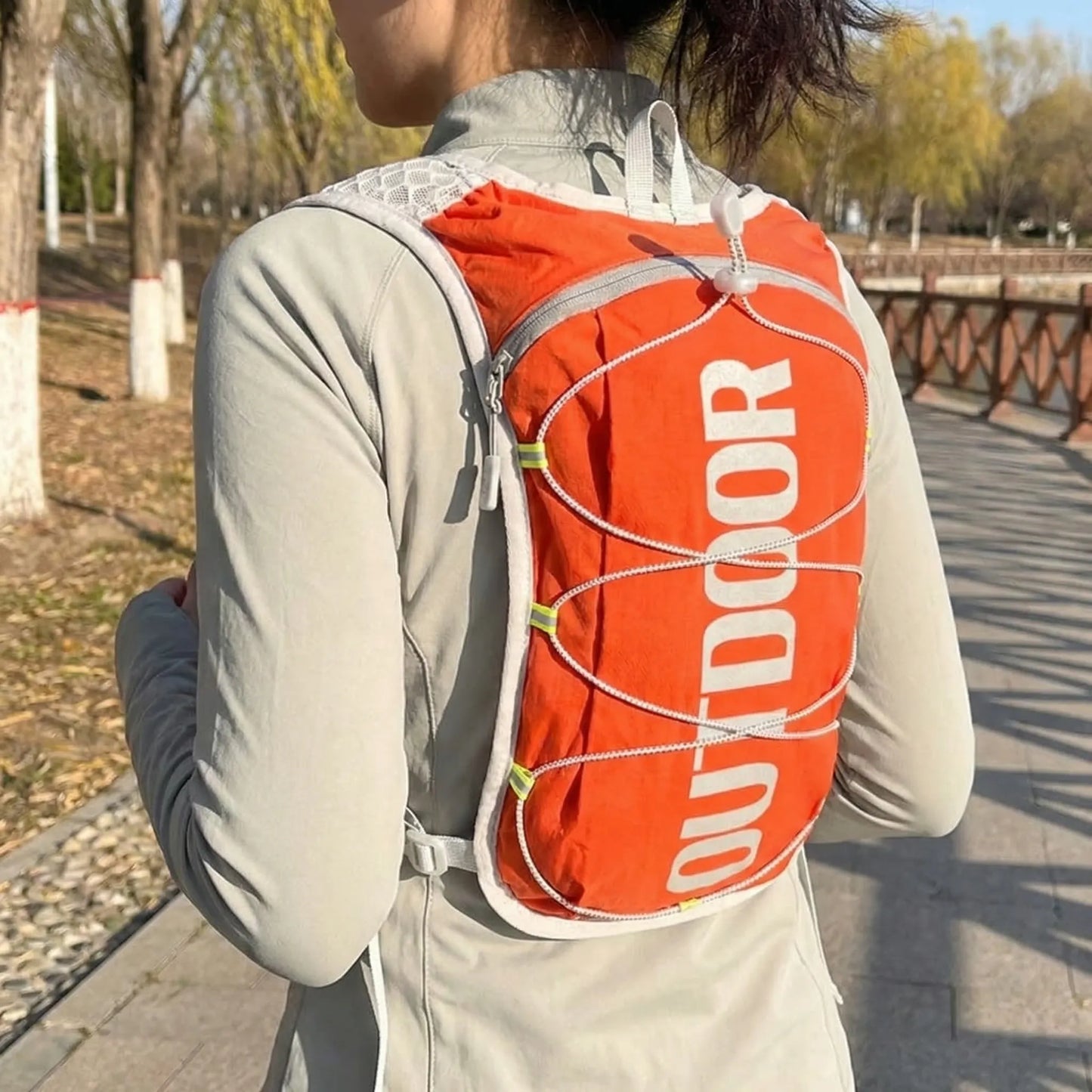 Lightweight Running Hydration Vest -  Aquavest