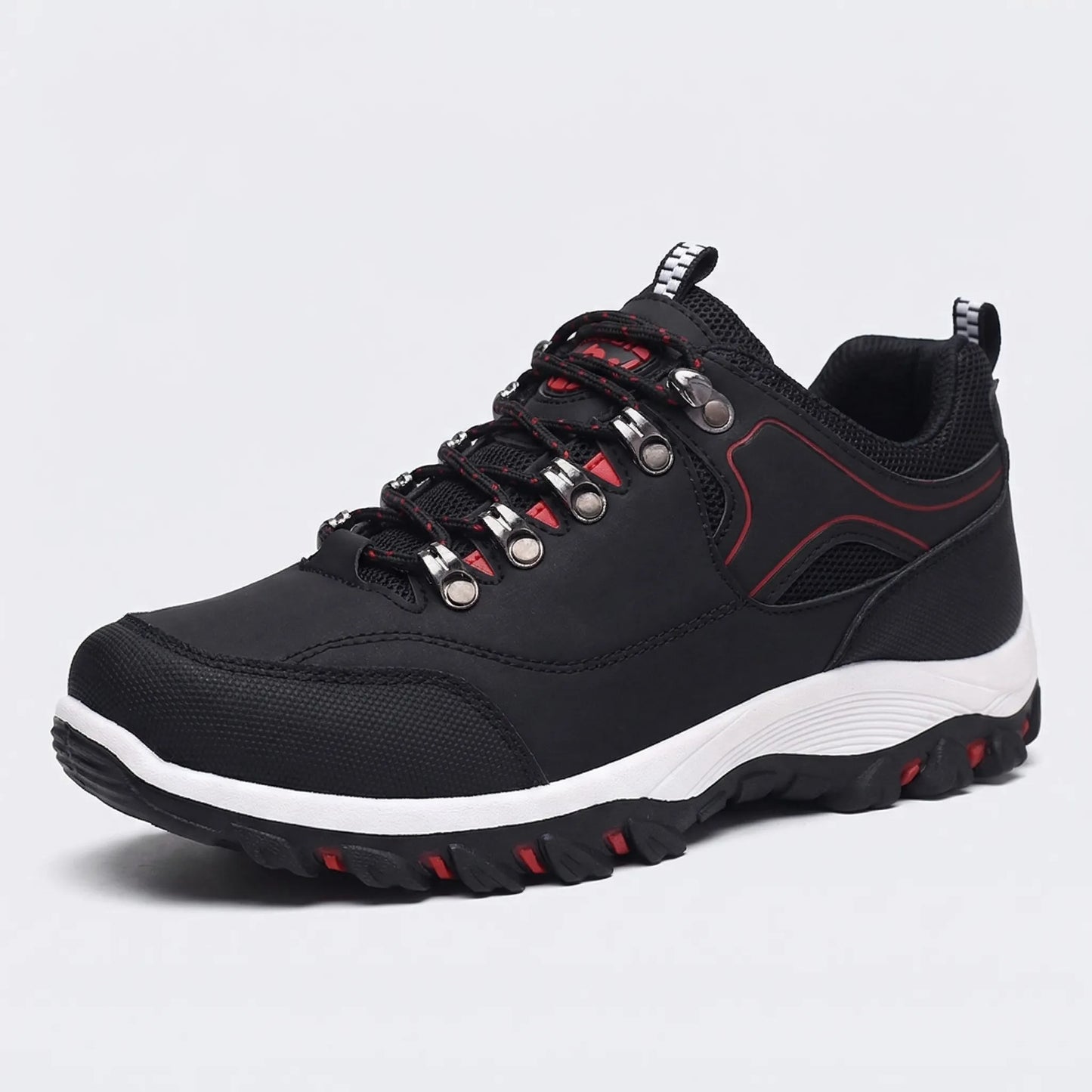 Low-Cut Waterproof Outdoor Hiking Shoe -  Traxven