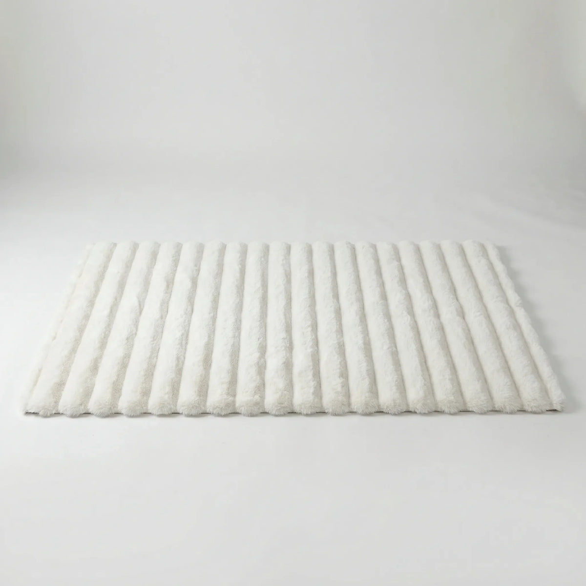 Plush Bubble Floral Rug - Veluvia