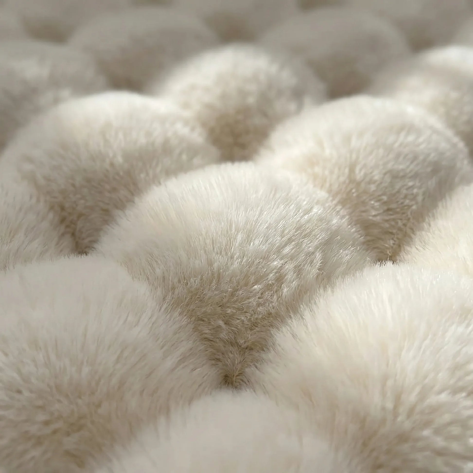 Round Plush Area Rug - Veloura