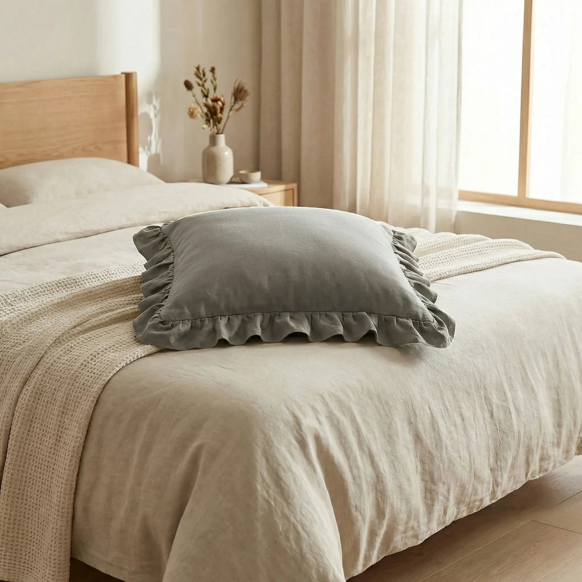 Ruffled Square Pillow Cover - Ruffelle