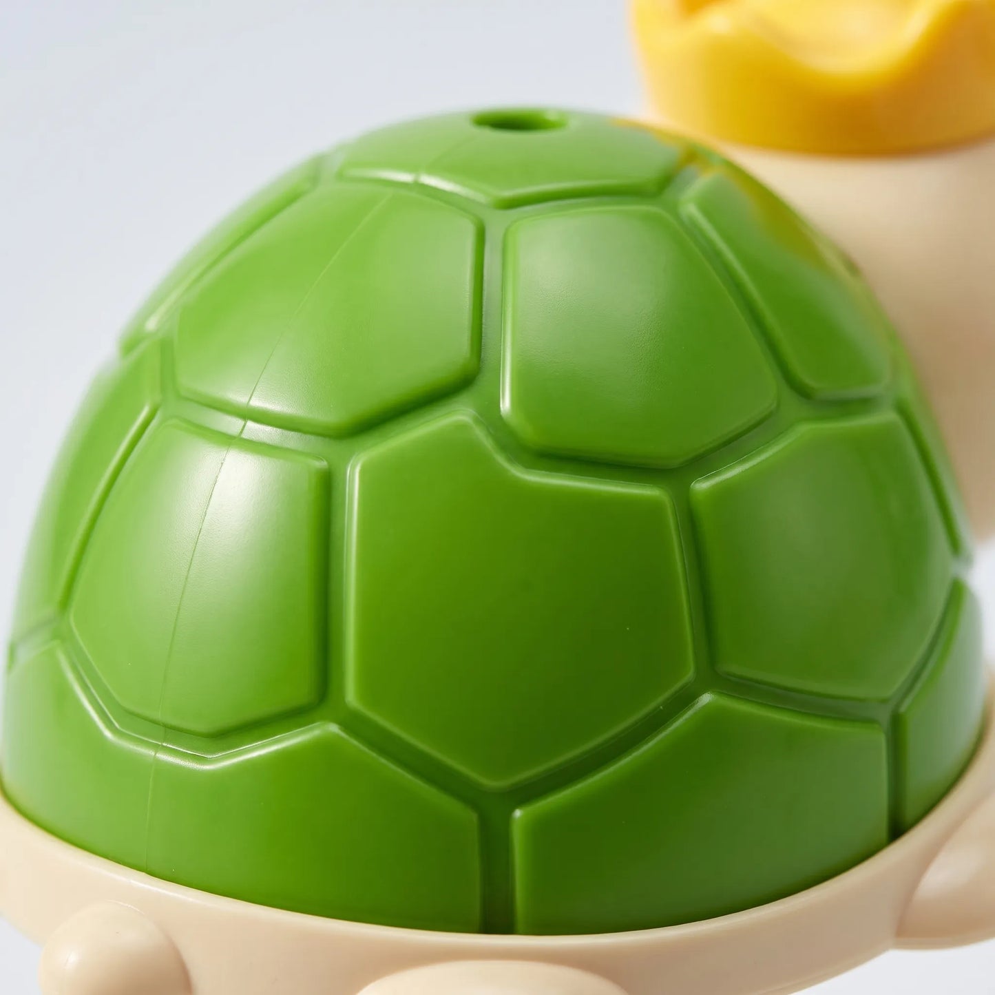 Spinning Lawn Toy - Twirlix