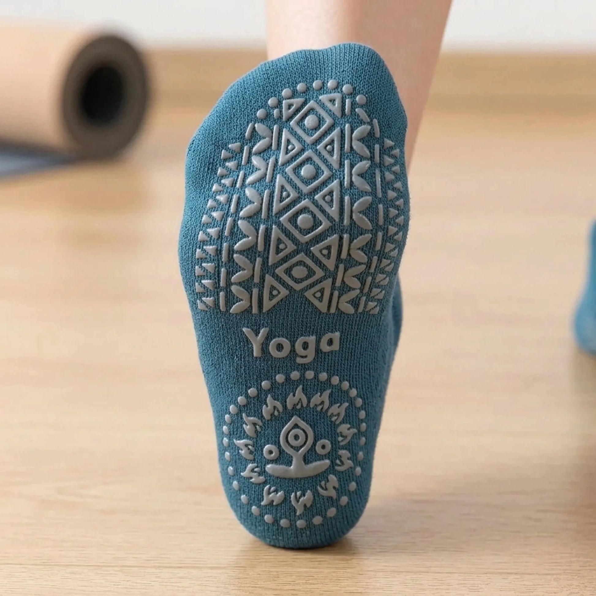 Textured Non-Slip Yoga Socks -  Kathleen