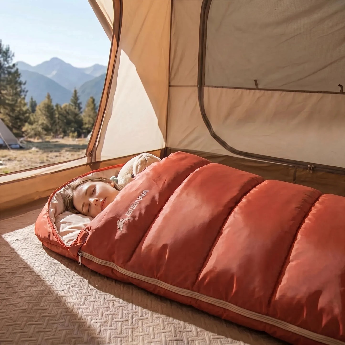 Wide-Cut 3-Season camping Sleeping Bag -  Slumbrex