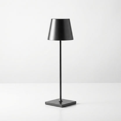 Wireless Dimmable Table Lamp - Radiovo