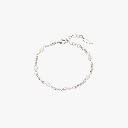 Bracelet with Freshwater Pearls - Amara-Gold-Nora Luxe