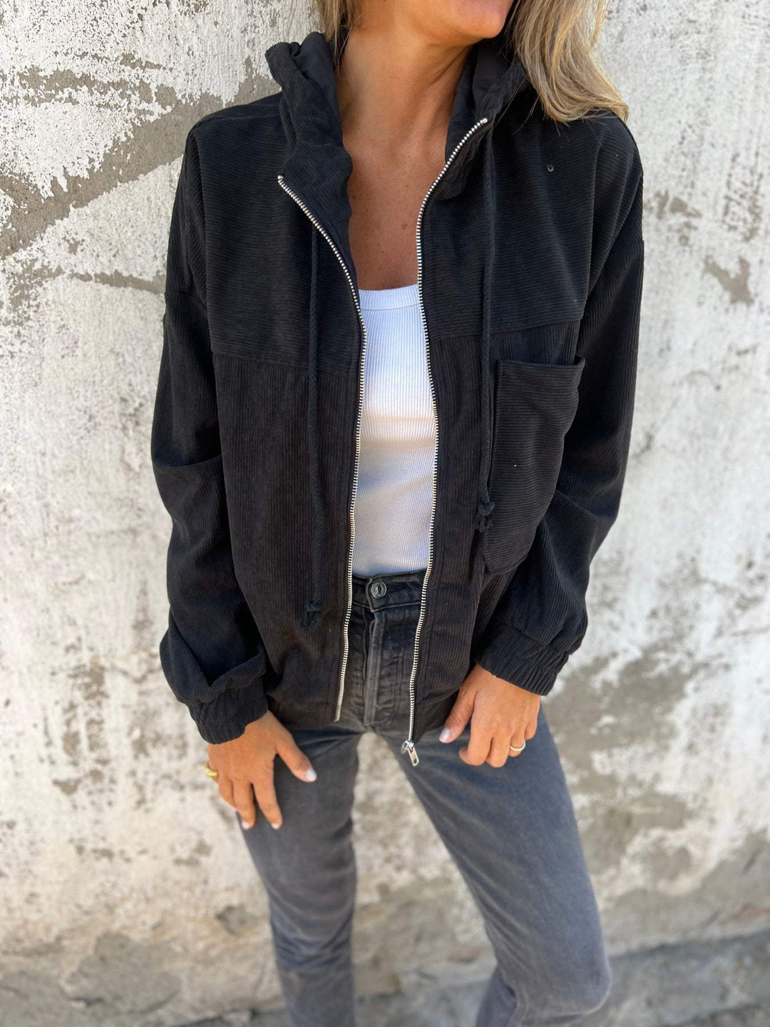 Casual Women's Hoodie with Hood and Zipper – Noemi-Black-S-The Livary