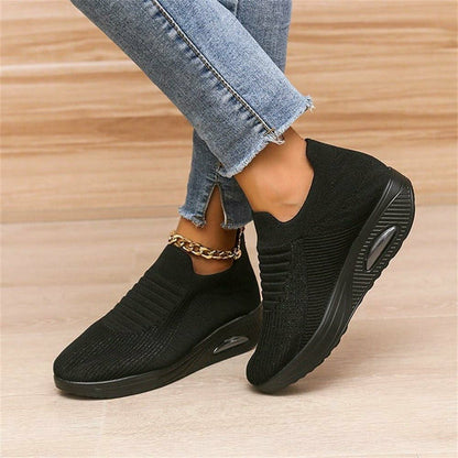 Ergonomic mesh sneakers with air cushioning for women – Alina-Black-3.5-Nora Luxe