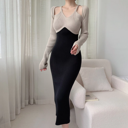 Falling Black Maxi Dress with Long Sleeves - Leona-XS-Nora Luxe
