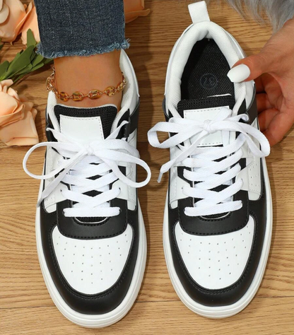 Fashionable Women's Sneakers - Naya-Black-2.5-Nora Luxe