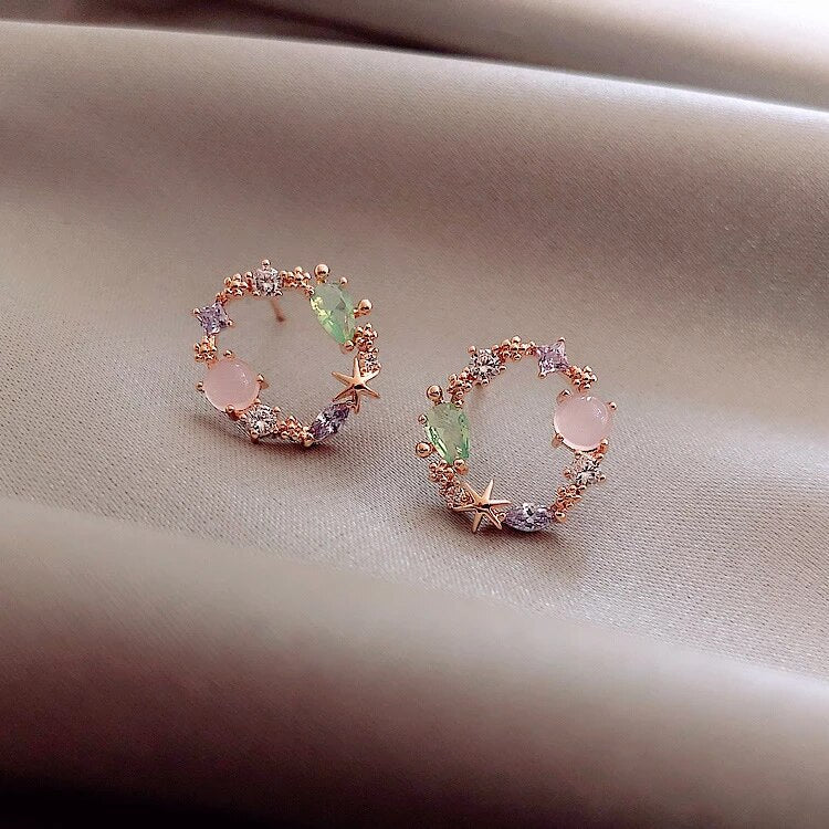 Flower Earrings with Zirconia in Gold - Isabella-Nora Luxe