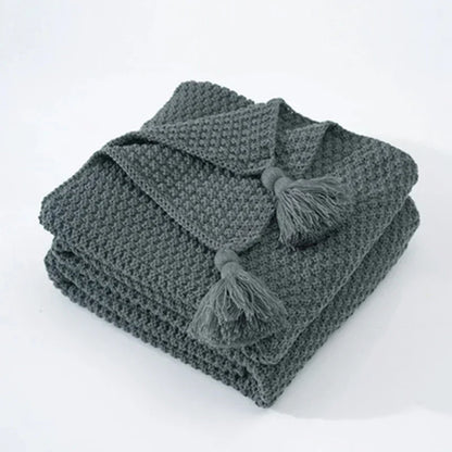 Knitted Wool Blanket with Tassels - NordicCozy-Gray-43.31 × 59.06 in-Nora Luxe