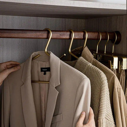 Luxury Anti-Slip Clothes Hangers - Closura-Gold-The Livary