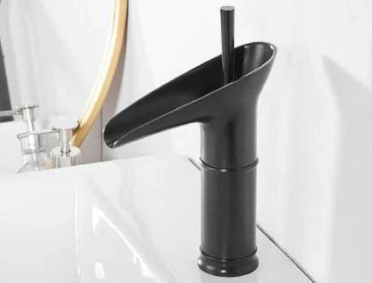 Luxury Waterfall Basin Tap - CascadeFlow-Antique Short-Nora Luxe