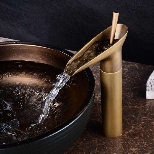Luxury Waterfall Basin Tap - CascadeFlow-Antique Short-Nora Luxe