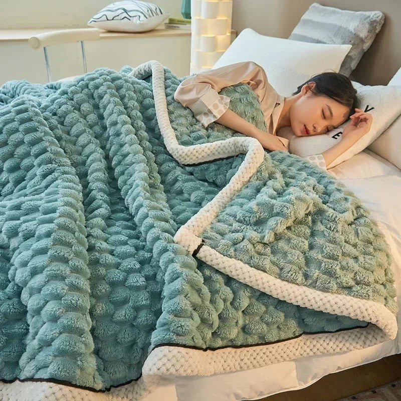 Double-layer Coral Velvet Blanket for Autumn & Winter – TurtleWarm