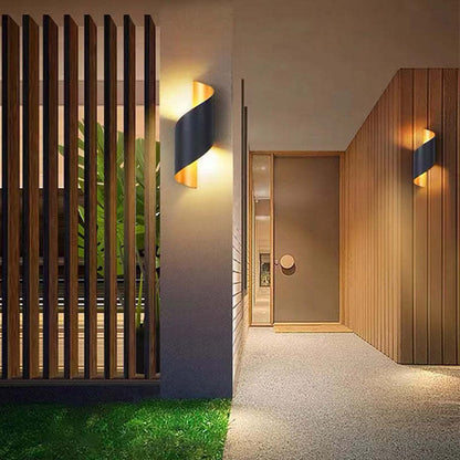 Modern Spiral LED Wall Light - TwistLight-Small-White-Nora Luxe