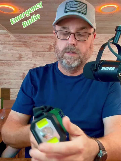 Multifunctional Emergency Radio - SurvivorPower-Nora Luxe