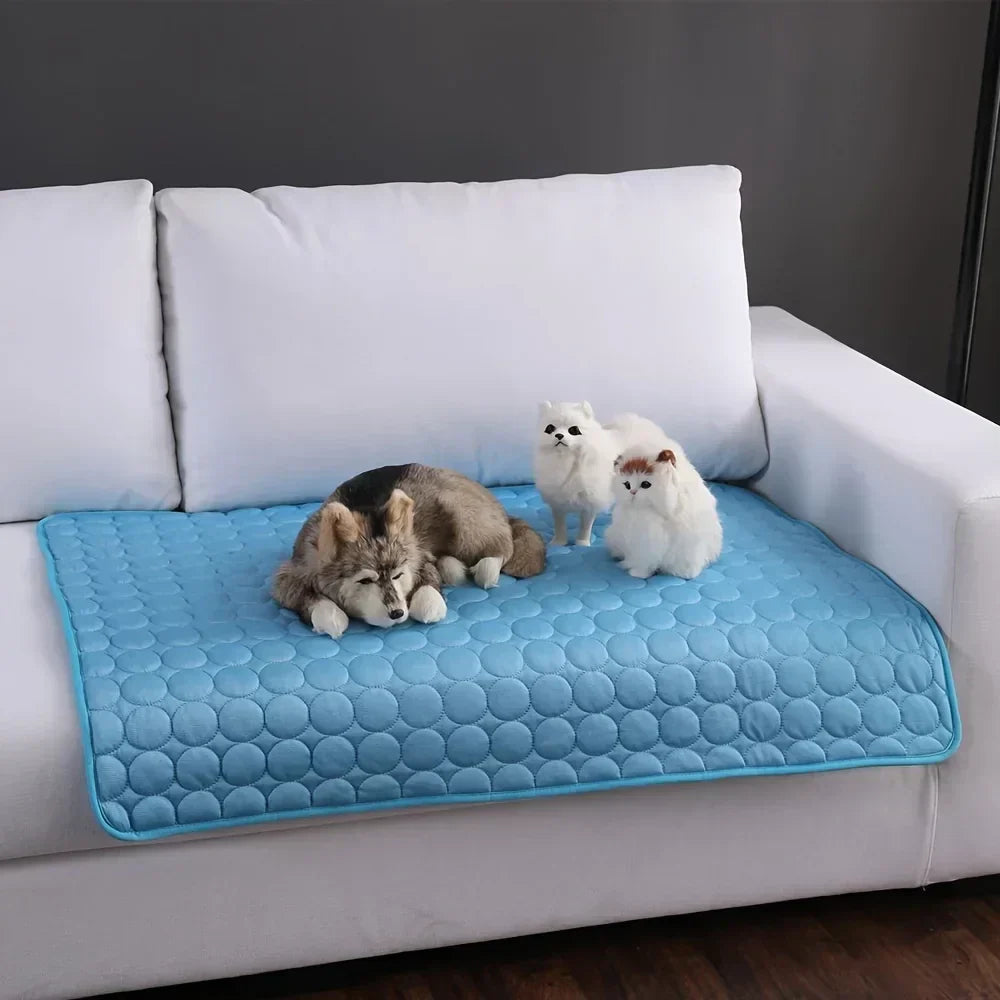 Pet Cooling Mat - ChillMate-Blue-XS 15.75 x 11.81 inches-Nora Luxe
