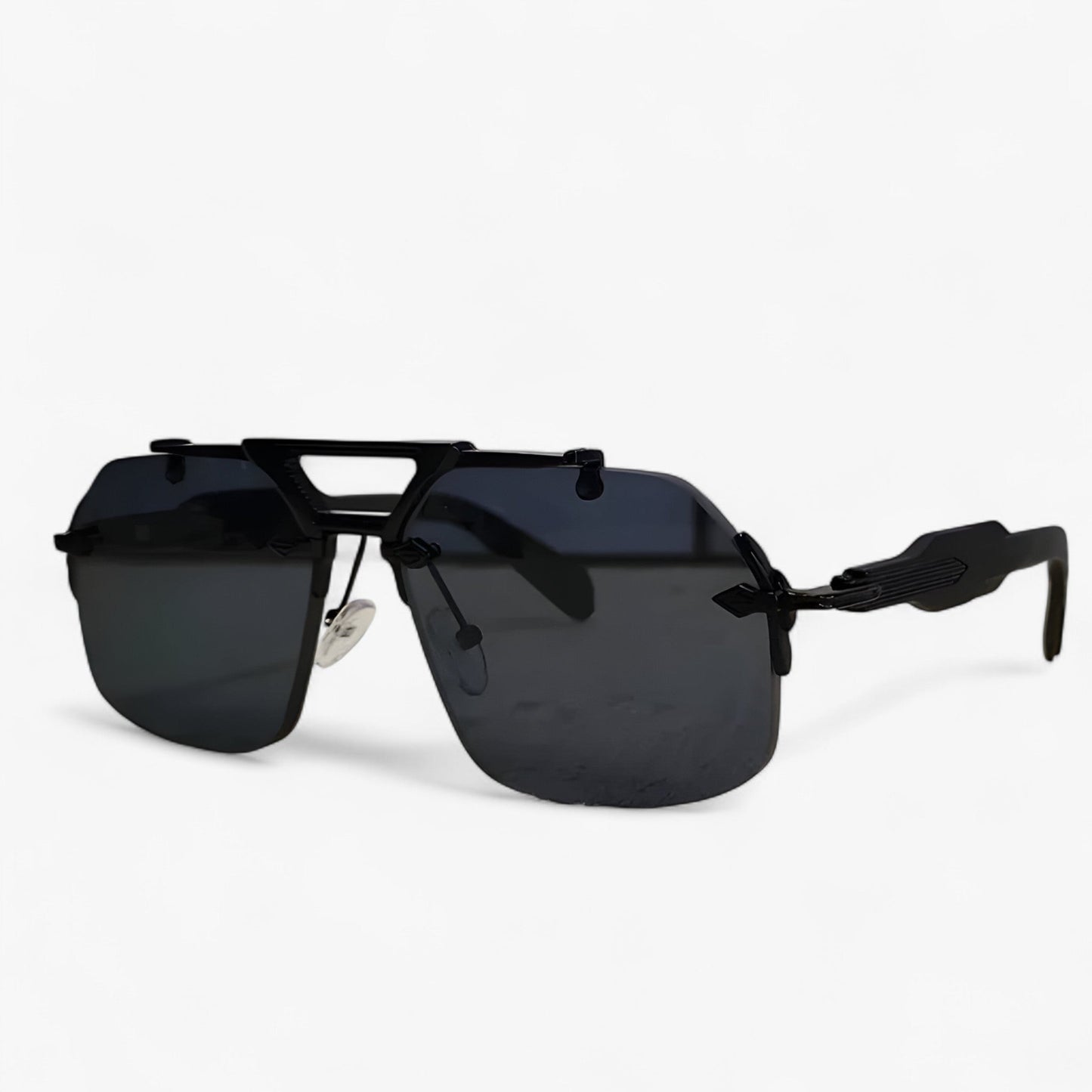 Randless oversized sunglasses with metal accents – Vexor-Black Grey-Nora Luxe