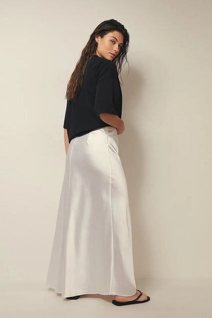 Satinette ladies' skirt with high waist – Elena-S-Black-Nora Luxe