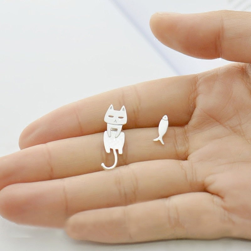 Silver Climbing Cat Earrings - Luna-Nora Luxe