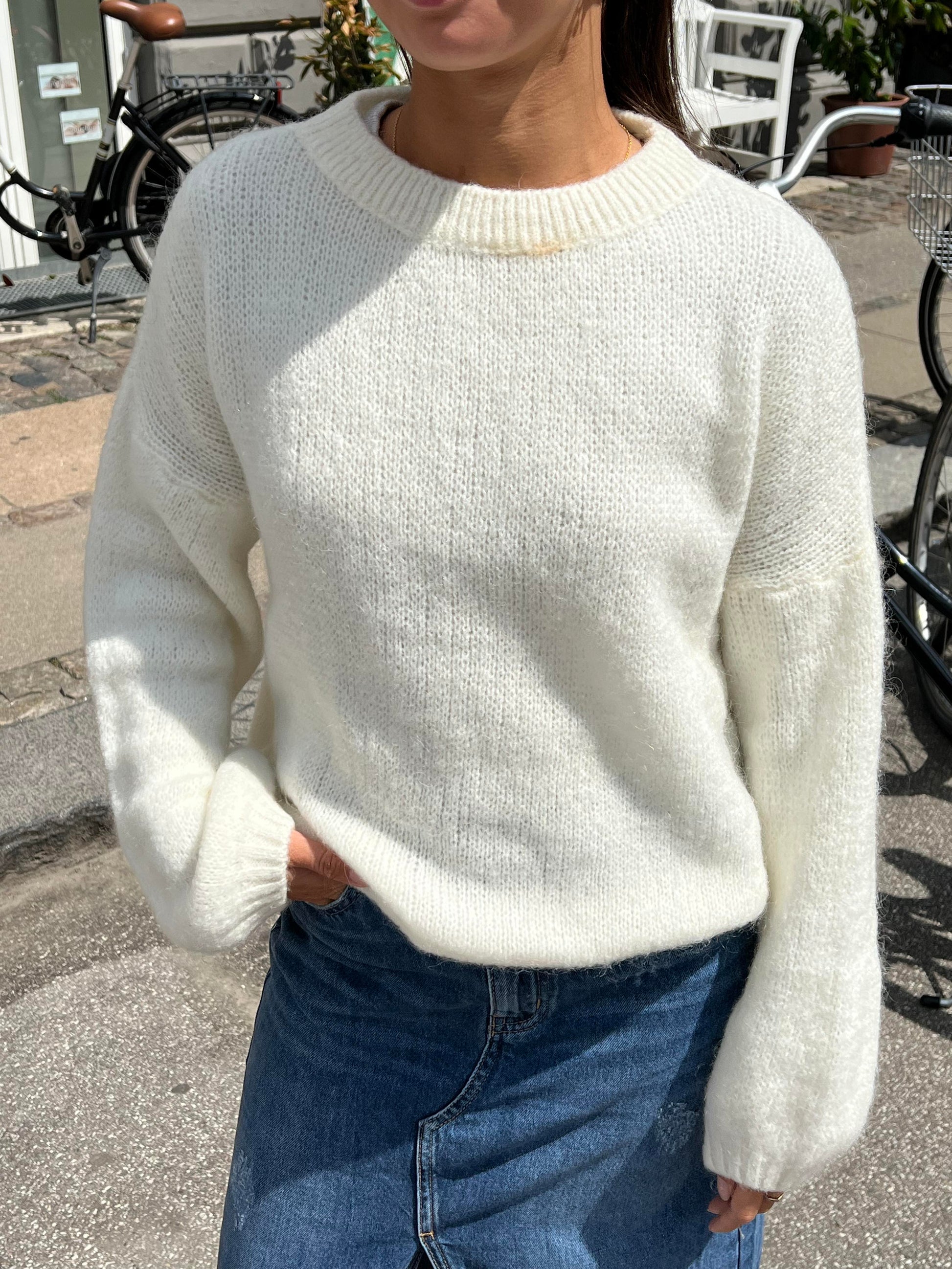 Soft Women's Sweater with Loose Fit - Aurena-Blue-XS/S-Nora Luxe