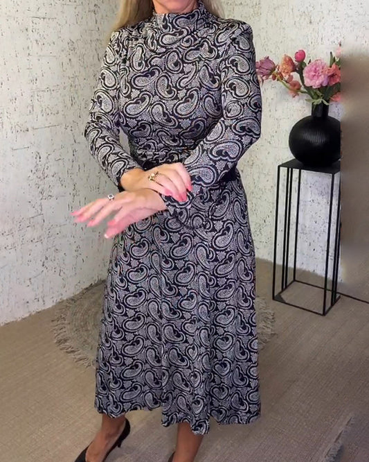 Stylish and Versatile Dress with Collar and Print - Iris-S-Nora Luxe
