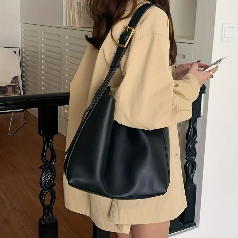 Stylish Shoulder Bag for Every Day - Luxe Everyday-Black-Nora Luxe