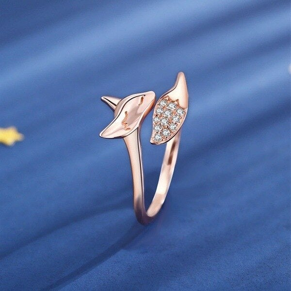 Stylish Silver Fox Ring - Renara-Rose gold-5-Nora Luxe