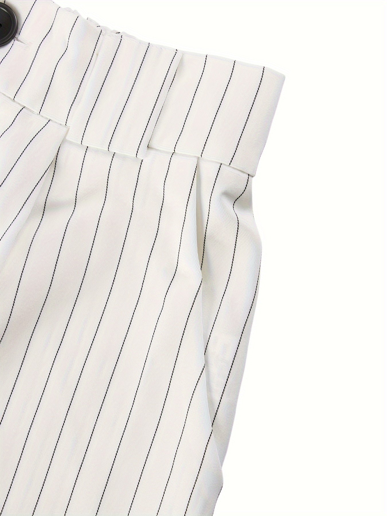 Stylish Striped Summer Outfit - Vivian-S-Nora Luxe