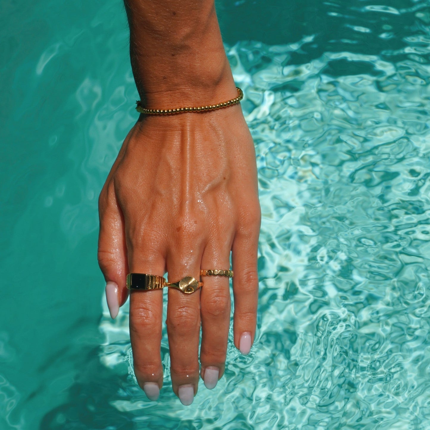 Sun Signet Ring - Solara-5-Gold-Nora Luxe