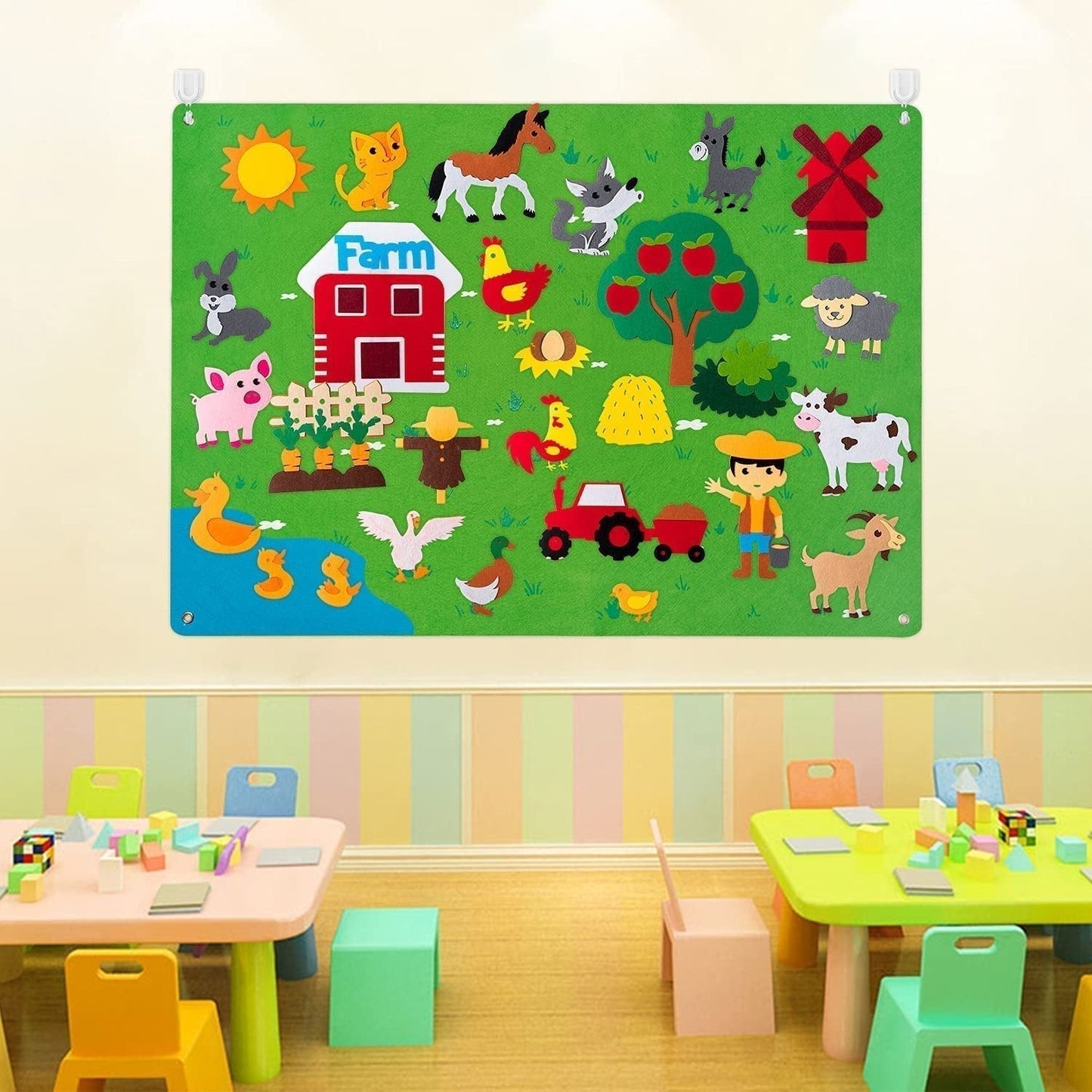 Toddler Felt Playboard - FeltAdventure-Farm-Nora Luxe