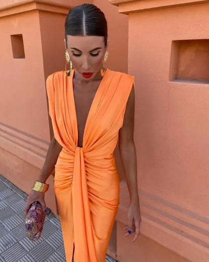 Trendy evening dress with a deep V-neck & tailored fit – Malina-Orange-S-Nora Luxe