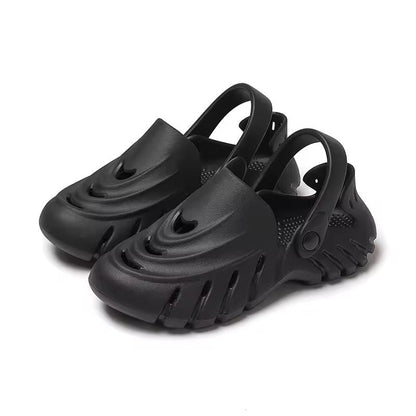 Versatile, Comfortable Women's Clogs for Everyday & Work - Noa-Black-3-Nora Luxe